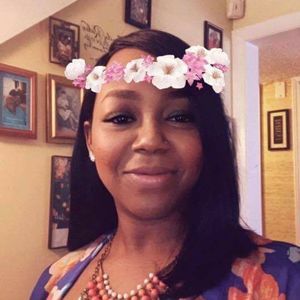 Meet your Posher, Ebony